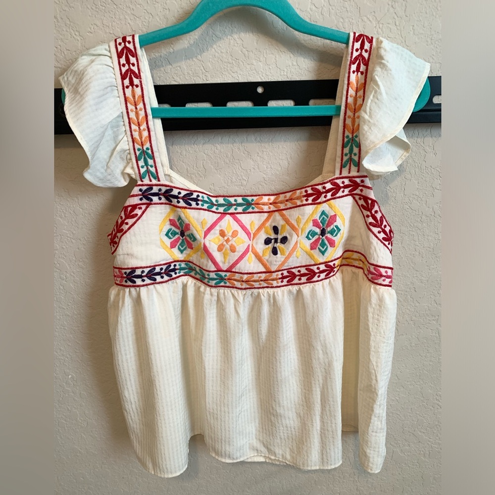 Blu Pepper White Top with Multicolor Embroidery